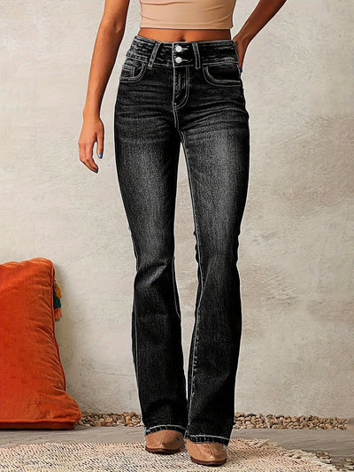 Marylene | High-waisted flared jeans trend