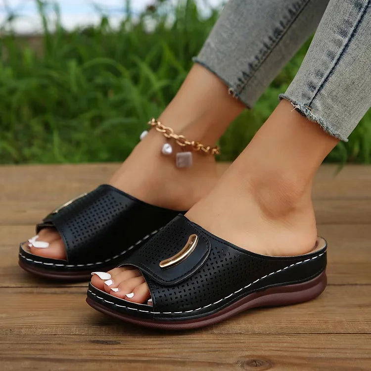 Rowenna™ | Classic Urban Sandals