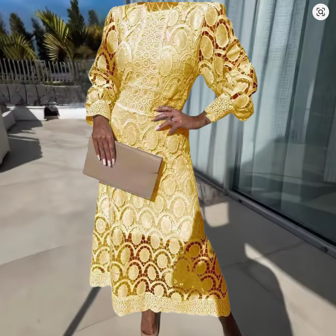 Merindah – Intricate Lace Midi Dress