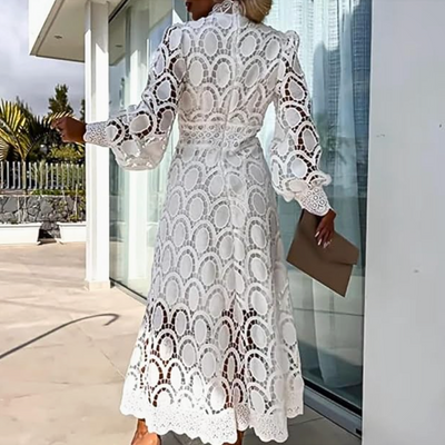 Merindah – Intricate Lace Midi Dress