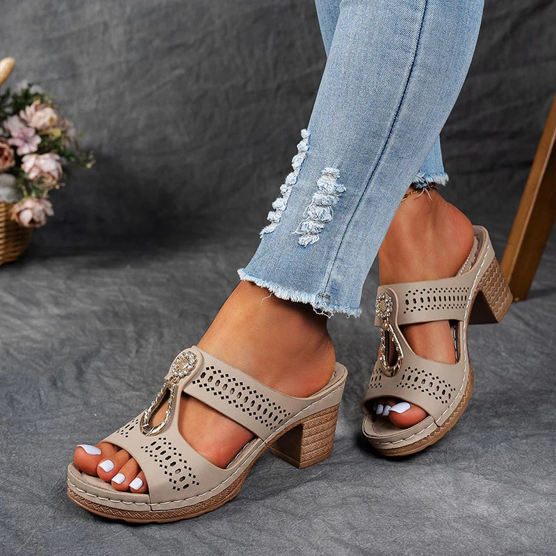 Elora™ | Radiant Charm Sandals
