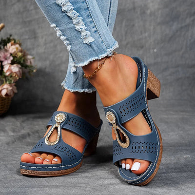 Elora™ | Radiant Charm Sandals
