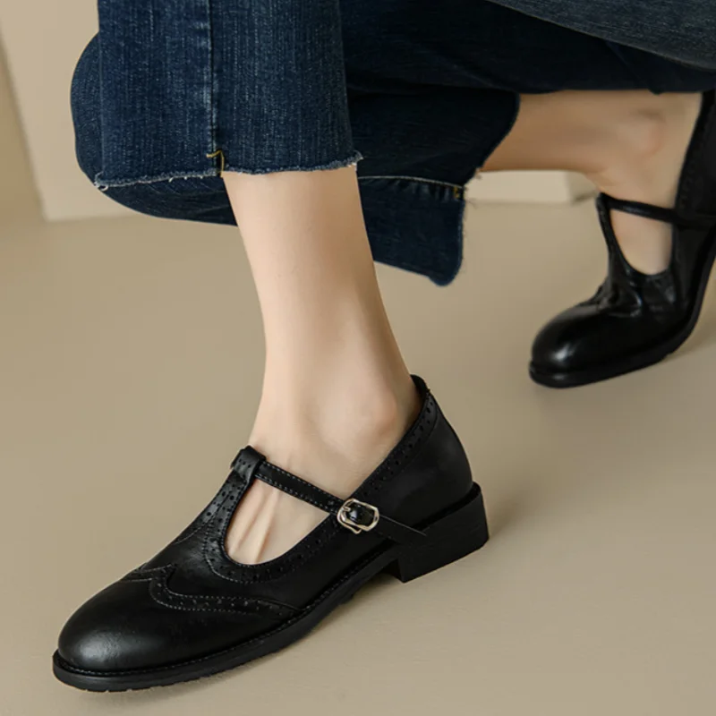 Anne | Elegant T-Strap Mary Janes