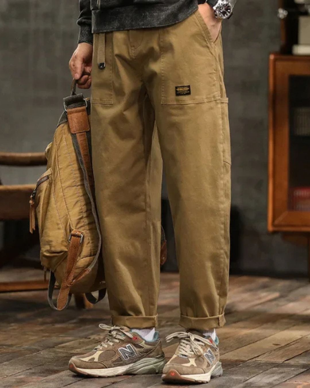 BYRON | CLASSIC CARGO TROUSERS