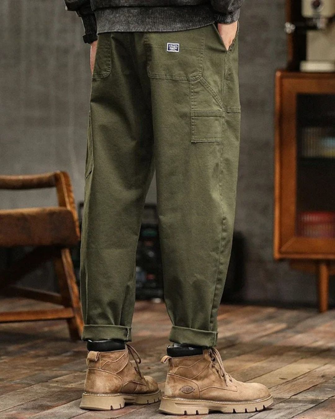 BYRON | CLASSIC CARGO TROUSERS