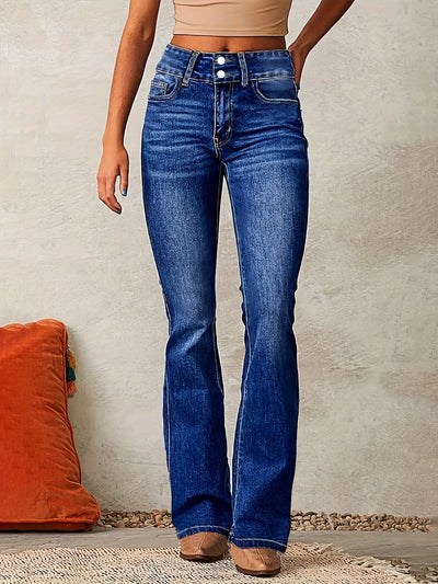 Marylene | High-waisted flared jeans trend