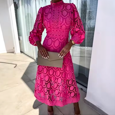 Merindah – Intricate Lace Midi Dress